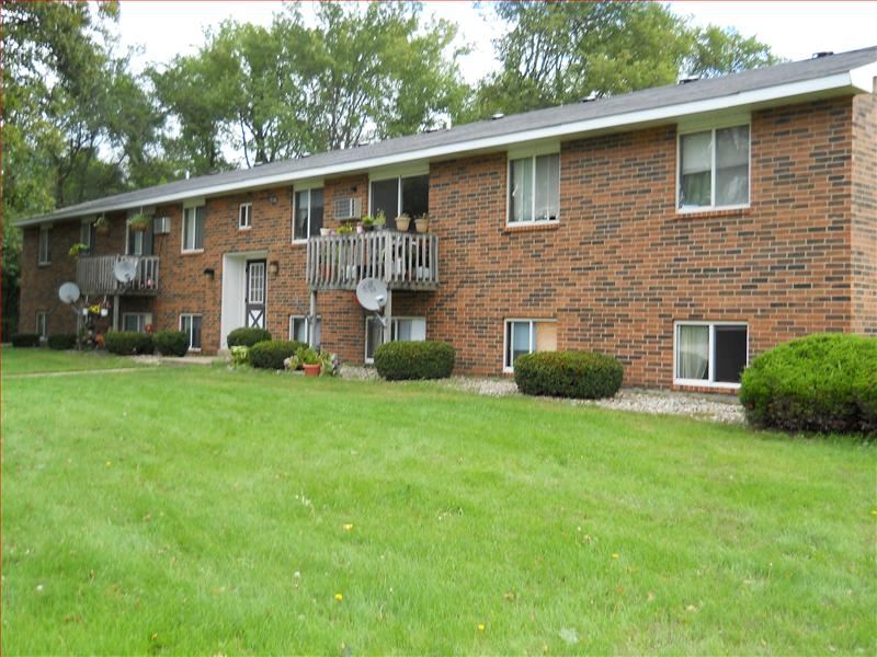 Primary Photo - 2 br, 1 bath Apartment - Martin House Apts 32