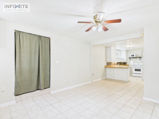 Foto del edificio - One Bedroom Apartment in the Heart of Downtown