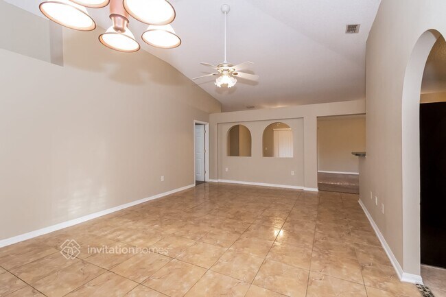 Building Photo - 3401 Volley Ct