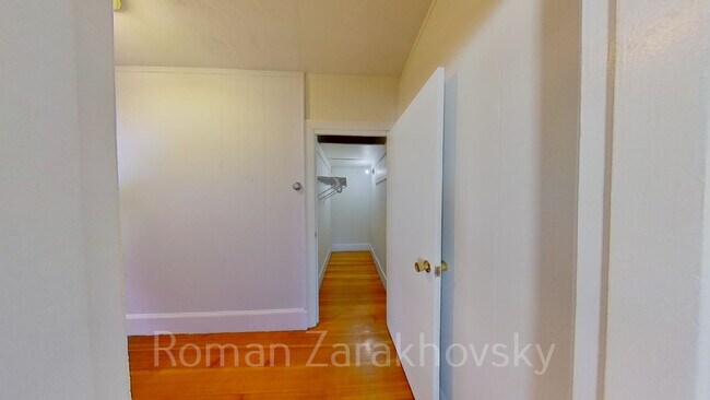 Foto del edificio - 1 Ashford Ct