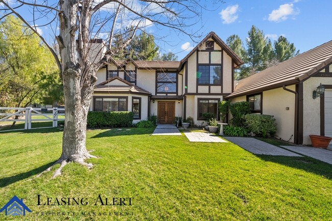 Foto del edificio - 15661 Live Oak Springs Canyon Rd