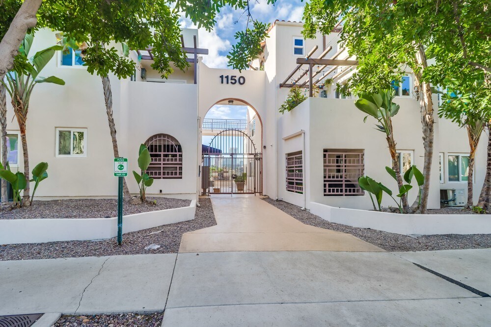 Foto principal - 1150 21st St