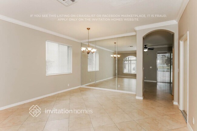 Foto del edificio - 3774 Woodfield Dr