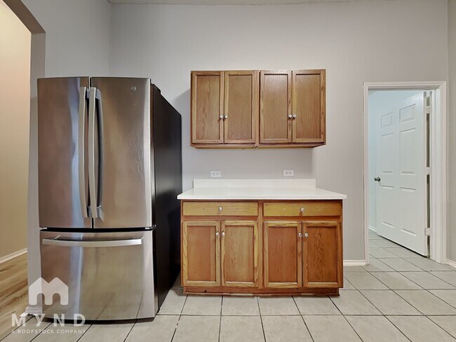 Foto del edificio - 1122 Buckingham Dr