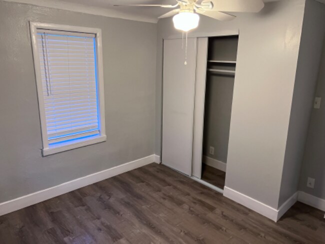 Foto del edificio - 120 4th St N