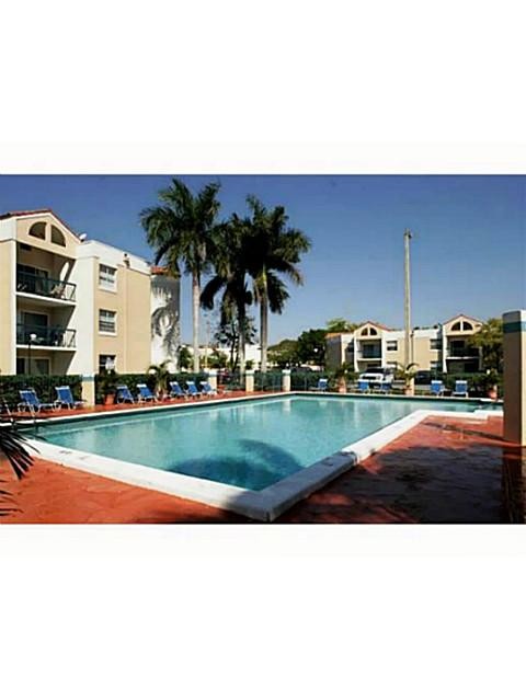 Foto del edificio - 6272 NW 186th St