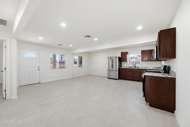 Foto del edificio - 6644 S 6th Ave