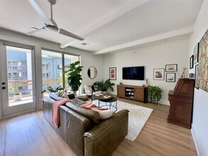 Building Photo - 4704 Sunset Trail