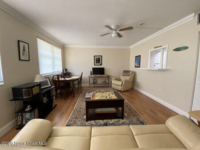 Foto del edificio - 8401 N Atlantic Ave