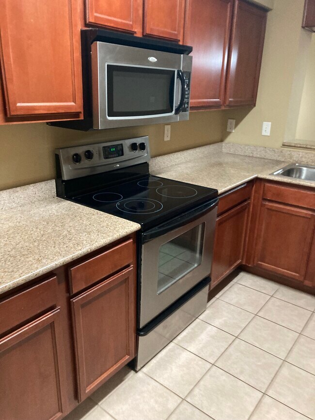 3218 Veterans Memorial Pky Unit 2210, Tuscaloosa, AL 35404 Condo for