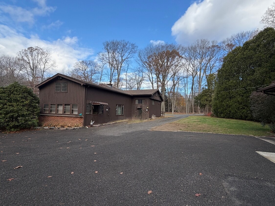 Foto del edificio - 246 Central Ave