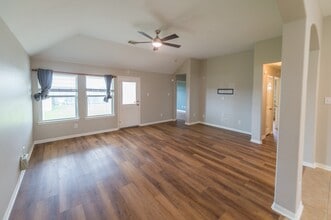 Building Photo - 2834 Sage Bluff Ave