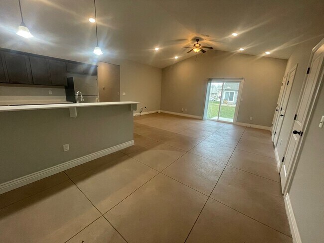 Foto del edificio - 1417/19/21 N Glancey St