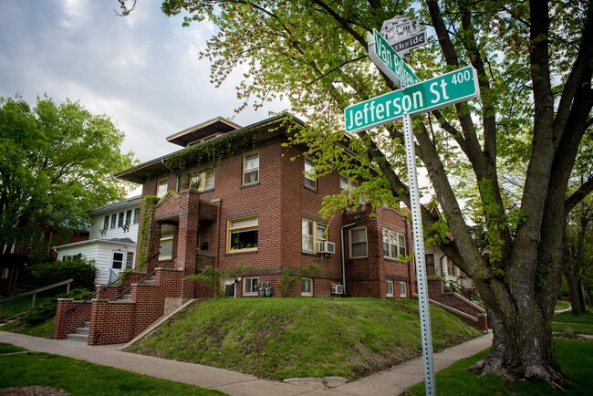 Building Photo - 430 E. Jefferson Street