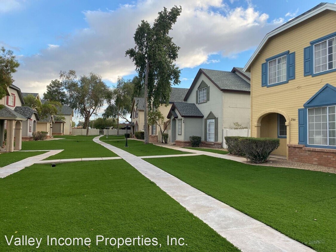 Primary Photo - 2381 W Garden Dr