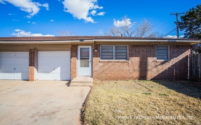 Building Photo - 2113 S Loop 289