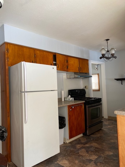 Kitchen - 5827 Thompson Rd