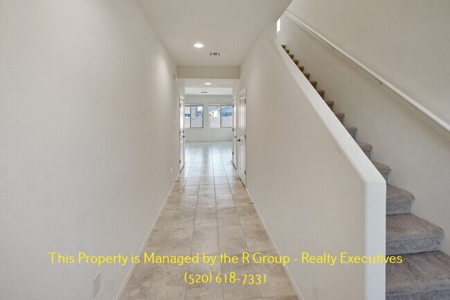 Building Photo - Gorgeous 3bed/2bath!
