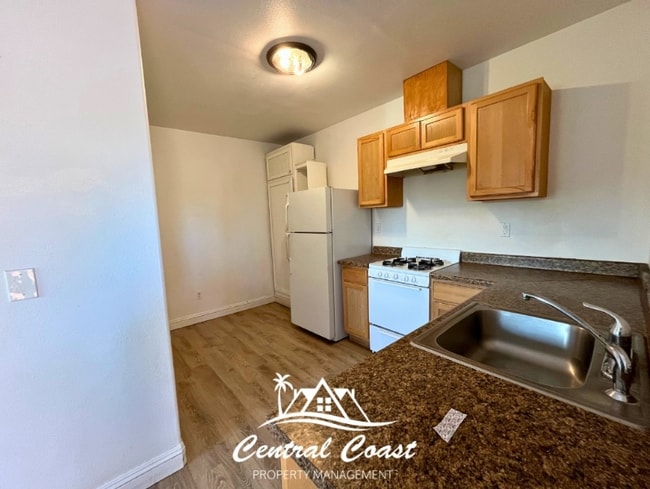 Foto del edificio - 0 W Cox Ln