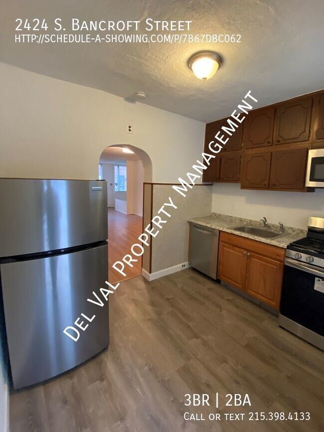 Foto del edificio - Improved Rent! 3-Bdrm Row Home For Rent - ...