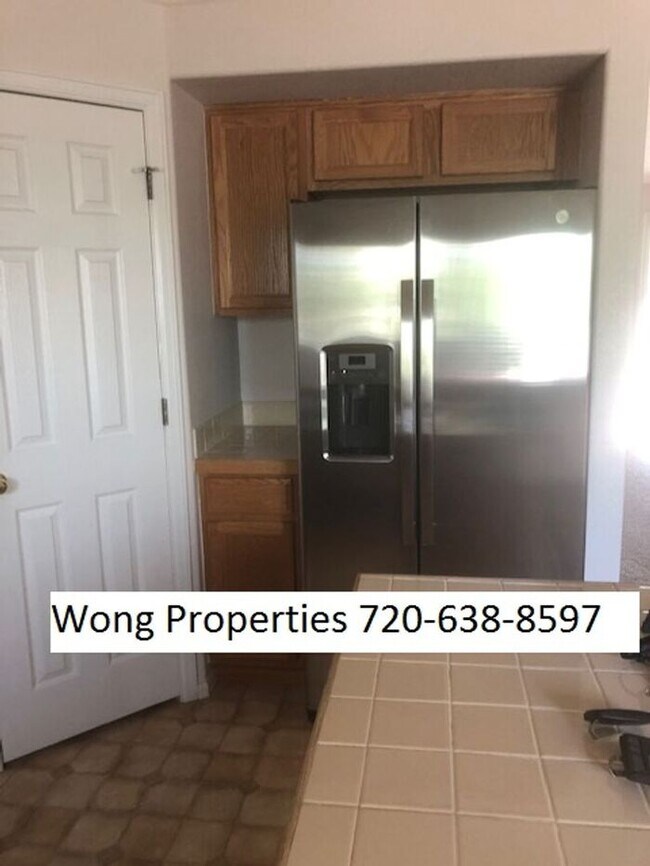 Building Photo - 3 Bedroom 2 1/2 Bath in Adams 12 School District