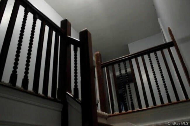 Foto del edificio - 62 E Main St