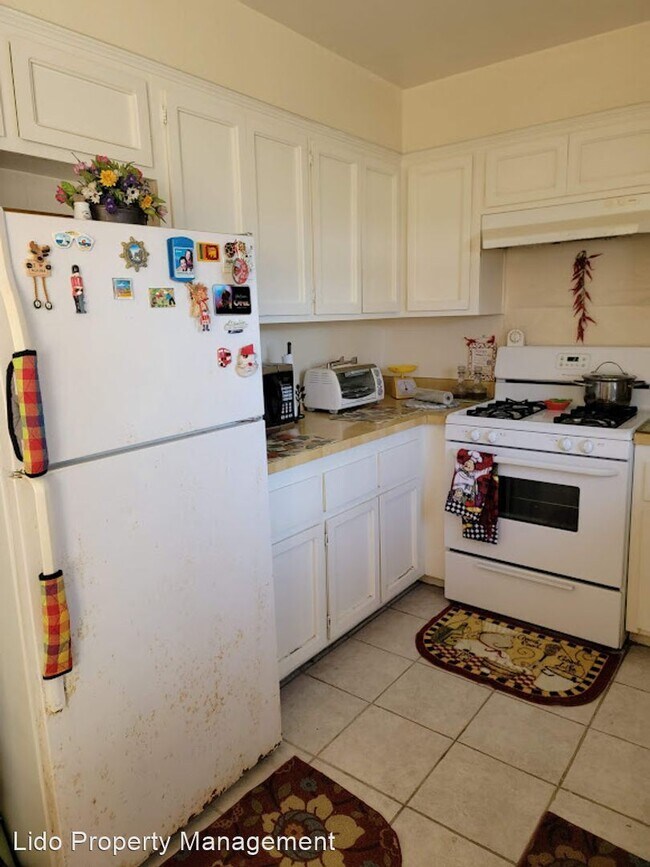 Building Photo - 2 br, 2 bath House - 2173 N. Orange Olive ...