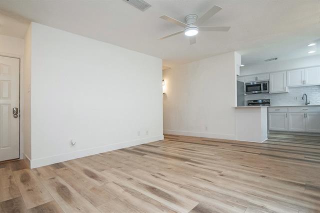 Foto del edificio - 1100 Calico Ln