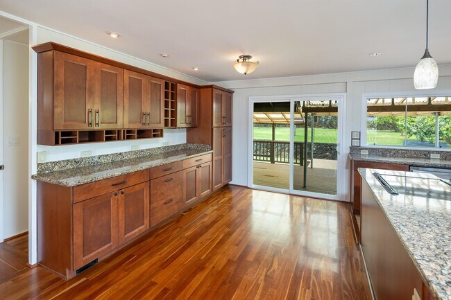 Photo - 4532 Malulani St House