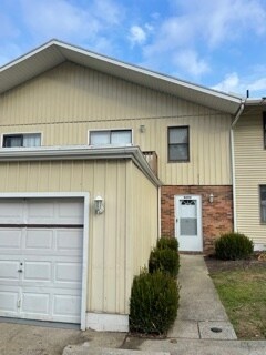 Primary Photo - 4293 Alpine Hill Ct