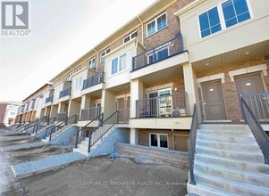 Building Photo - 470 Beresford Path