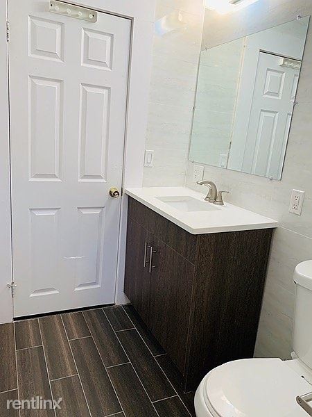 Building Photo - 3 br, 1 bath Apartment - 149 Grove Street 1