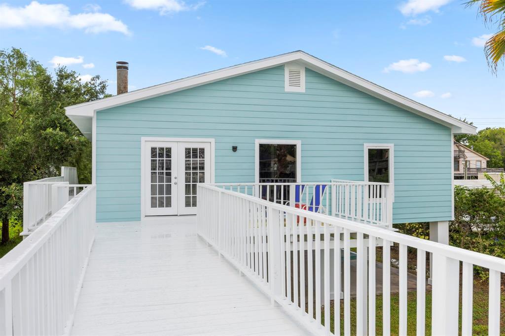 2126 Cove Park Dr, Kemah, TX 77565 House Rental in Kemah, TX