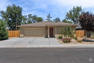Building Photo - 1652 Summerwind Dr