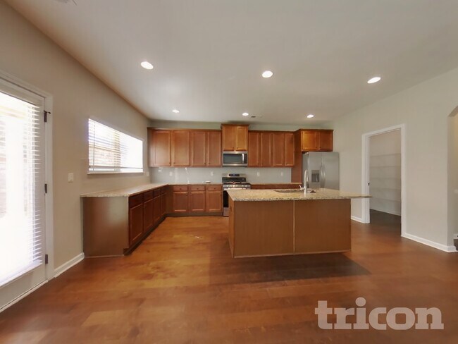 Foto del edificio - 250 Janney Cir