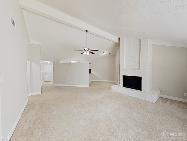 Building Photo - 3551 Windmoor Dr