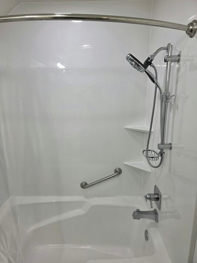 Foto del edificio - 2022 Michel Delving Rd