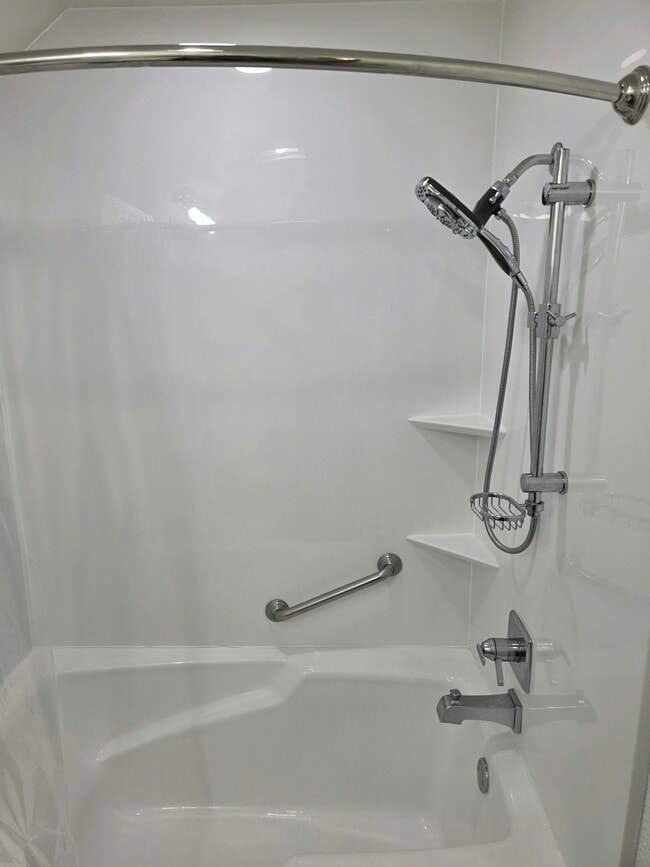 Photo - 2022 Michel Delving Rd Townhome