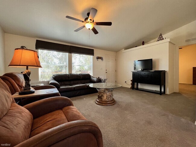 Building Photo - 3 br, 2 bath House - 3390 Tonto Drive