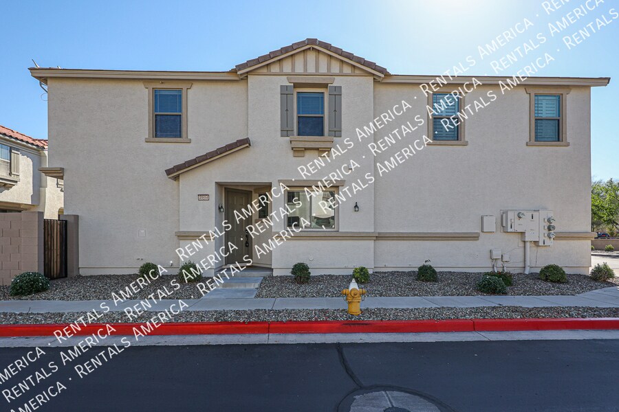 A Must See!! Beautiful three bedroom two ... - A Must See!!  Beautiful three bedroom two ...