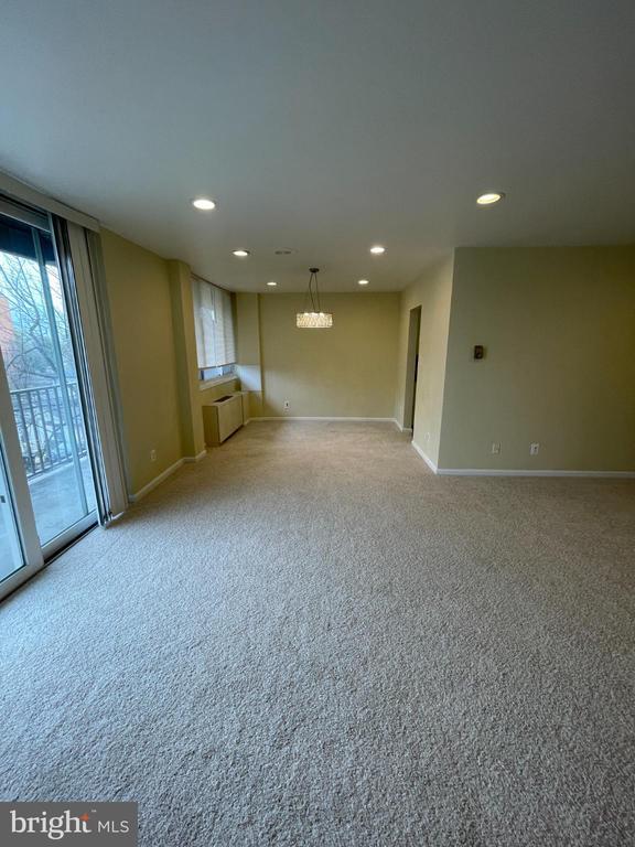 Foto del edificio - 4343 Cherry Hill Rd