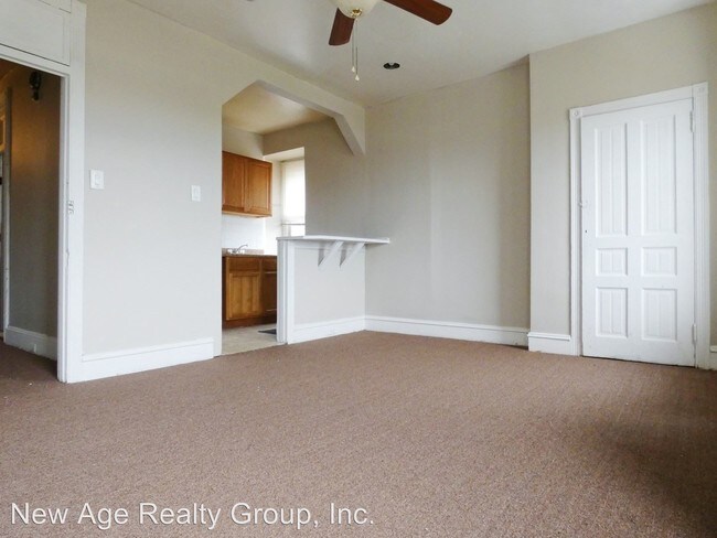 Building Photo - 3132 Mantua Ave