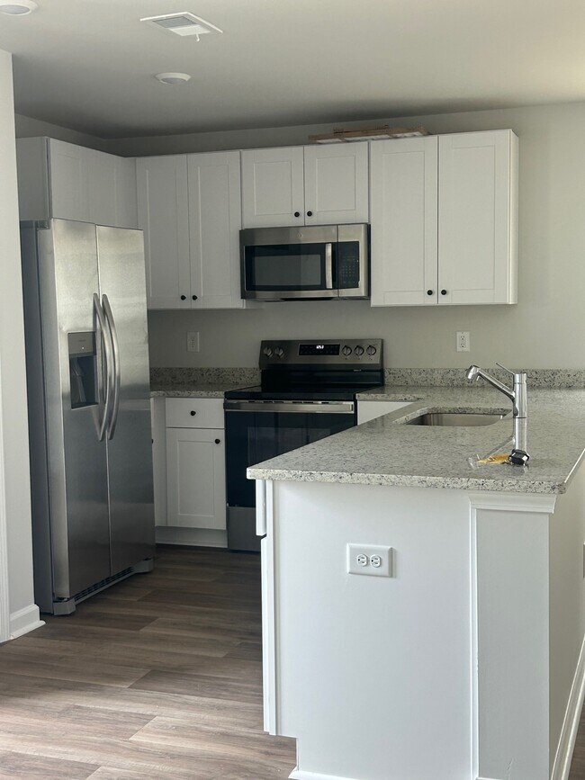 Foto del edificio - 1732 King Oaks Lp