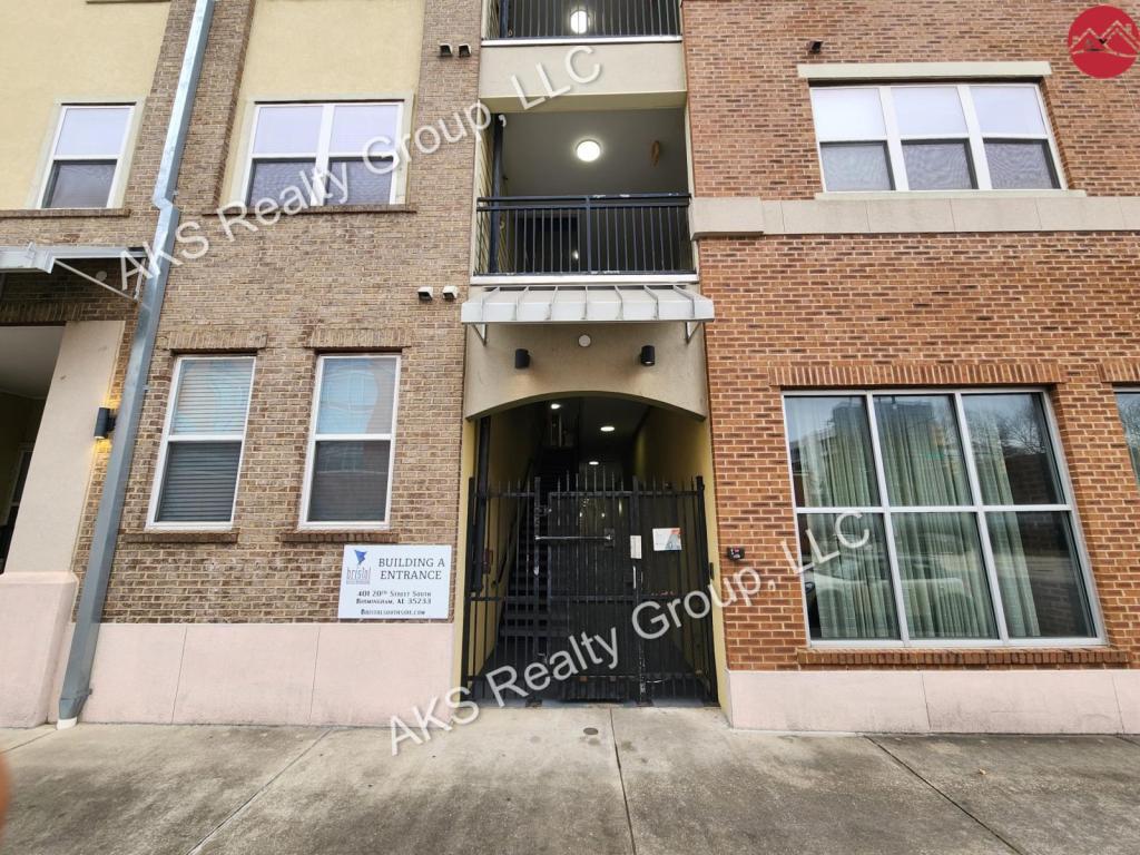 Foto principal - 401 20th St S