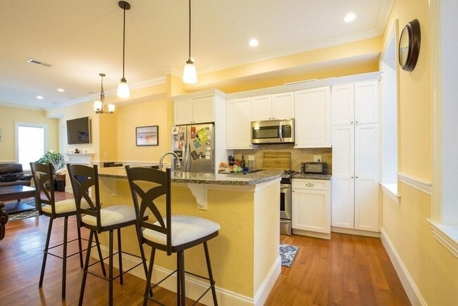 Photo - 8 Gates St Townhome