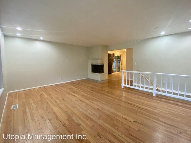 Building Photo - 3 br, 2.5 bath House - 1650 NE 144th ave