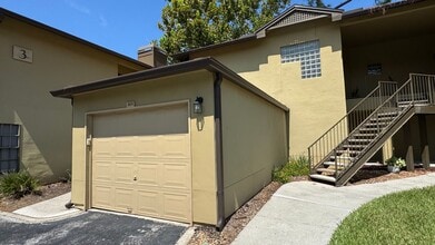 Building Photo - 10150 Belle Rive Blvd