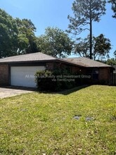 Building Photo - 36 5th Ave