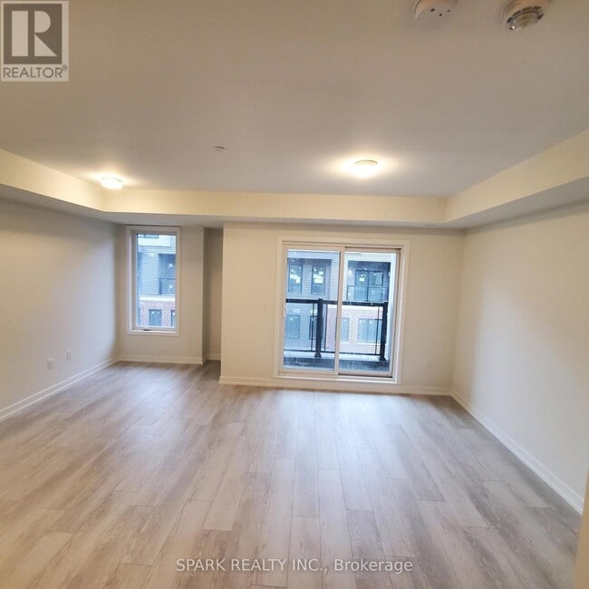 Building Photo - 3562 Colonial Dr
