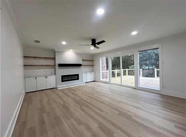 Building Photo - 1459 Cambridge Ct